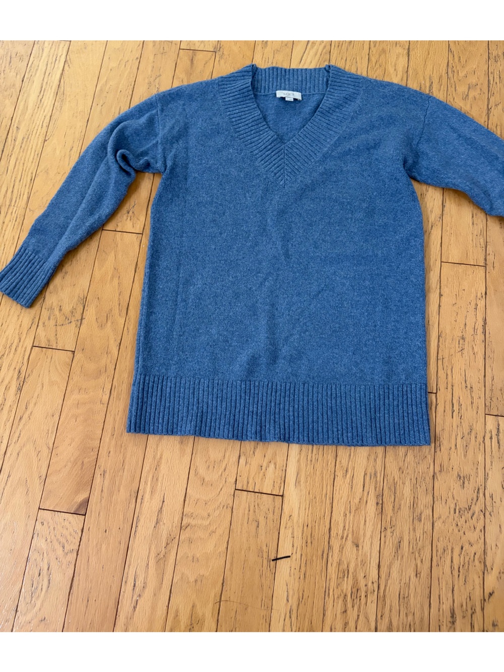 LOFT Women's V-Neck Sweater in Blue